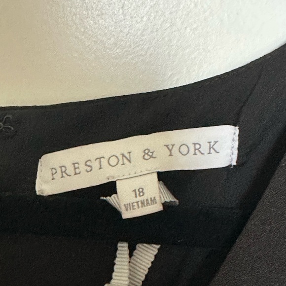 Preston & York Black Pantsuit - Picture 7 of 11
